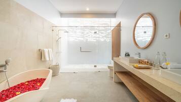 Free toiletries, towels, soap, shampoo