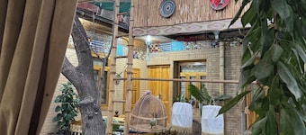 Meros Guest House