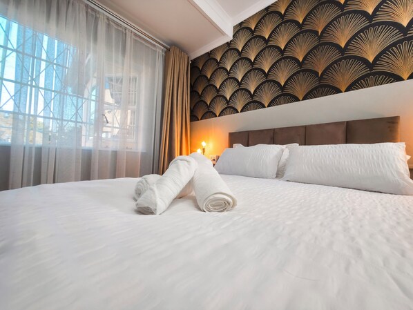 Luxury Double Room, Garden View | Blackout drapes, iron/ironing board, free WiFi