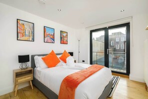 2 chambres, fer et planche à repasser, lit parapluie, Wi-Fi gratuit