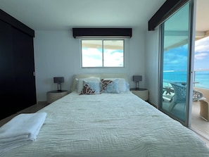 4 bedrooms, Internet, bed sheets, wheelchair access