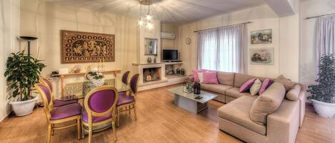 Televisión de pantalla plana, reproductor de DVD