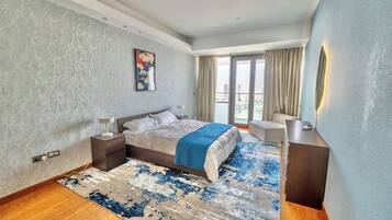 Coffres-forts dans les chambres, bureau, fer et planche Ă repasser