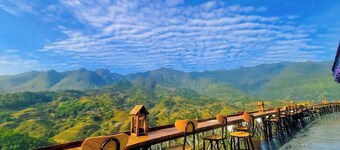 Sapana Mountain Retreat