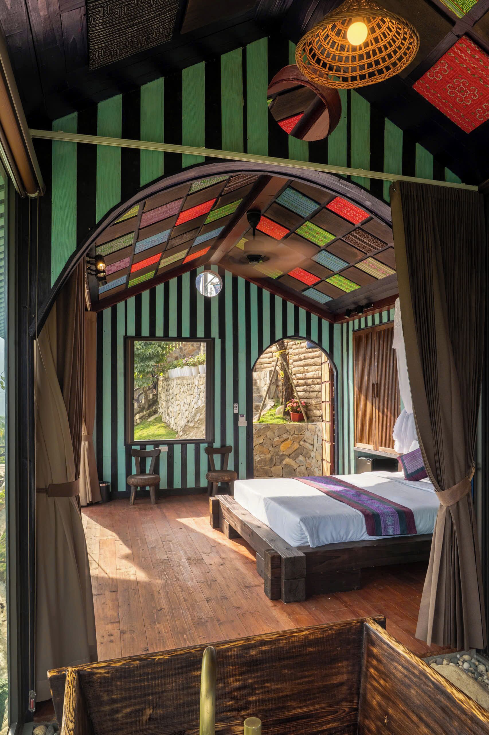 Caja de seguridad en la habitación y cortinas blackout 