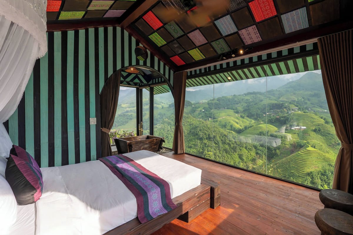 Suíte luxo, vista para a montanha | Cofres nos quartos, cortinas blackout, ferros/tábuas de passar roupa