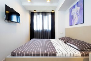 Comfort Apartment | Iron/ironing board, free WiFi - Apartment by Luxe Group SN400 (Yerevan)