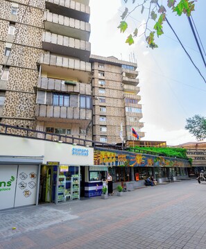 Exterior - Apartment by Luxe Group SN400 (Yerevan)