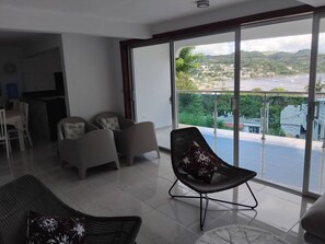 Interior - Villa de Angela en Samana (Santa Bárbara)