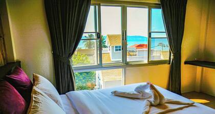 Modern Rustic Seaview 1 bedroom Retreat with Free Coworking