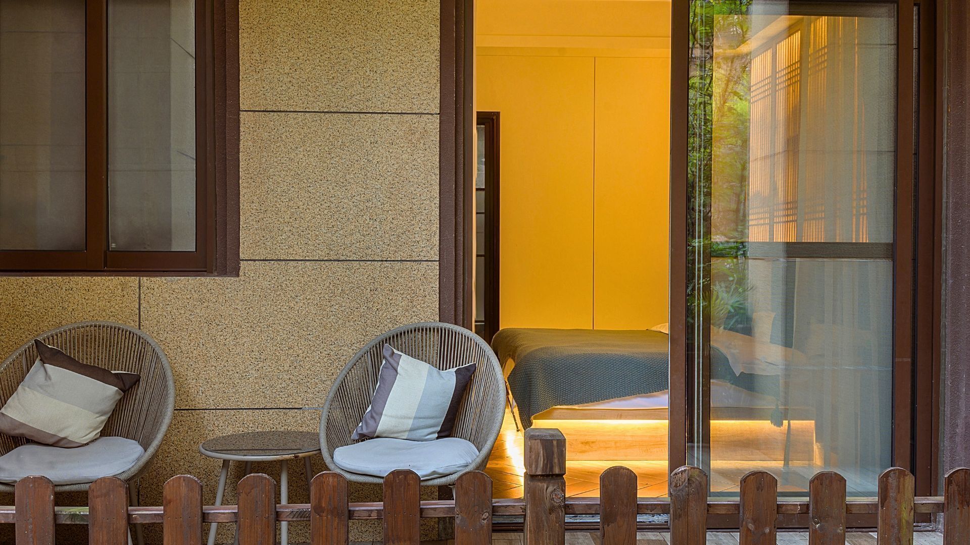 11 bedrooms, Internet, wheelchair access