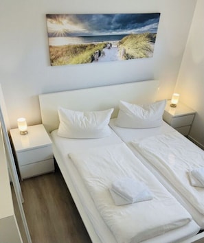 3 chambres, fer et planche à repasser, accès au Wi-Fi (inclus)