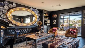 House (6 Bedrooms) | Interior - Iconic 6BR Desert Retreat w/ Pool, Pickleball & Fire Pit Joshua Tree Mansion by Avantstay (Joshua Tree)