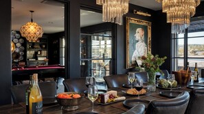 Maison (6 Bedrooms) | Intérieur