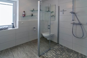 Dusche, Haartrockner