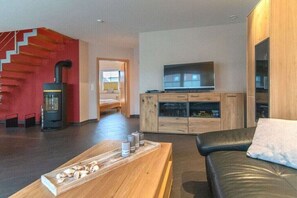 3 slaapkamers, een strijkplank/strijkijzer, gratis wifi