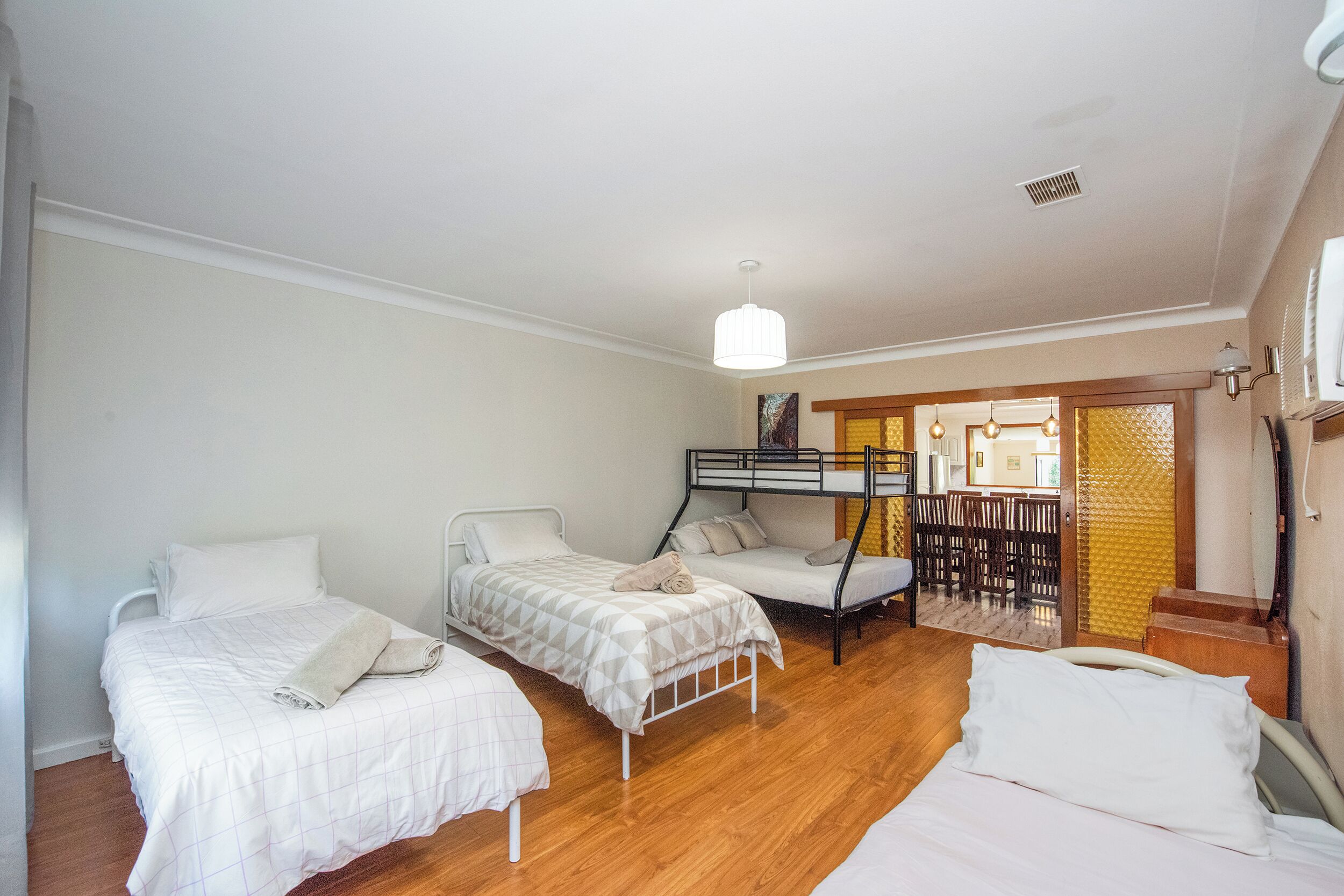 4 bedrooms, iron/ironing board, free WiFi, bed sheets