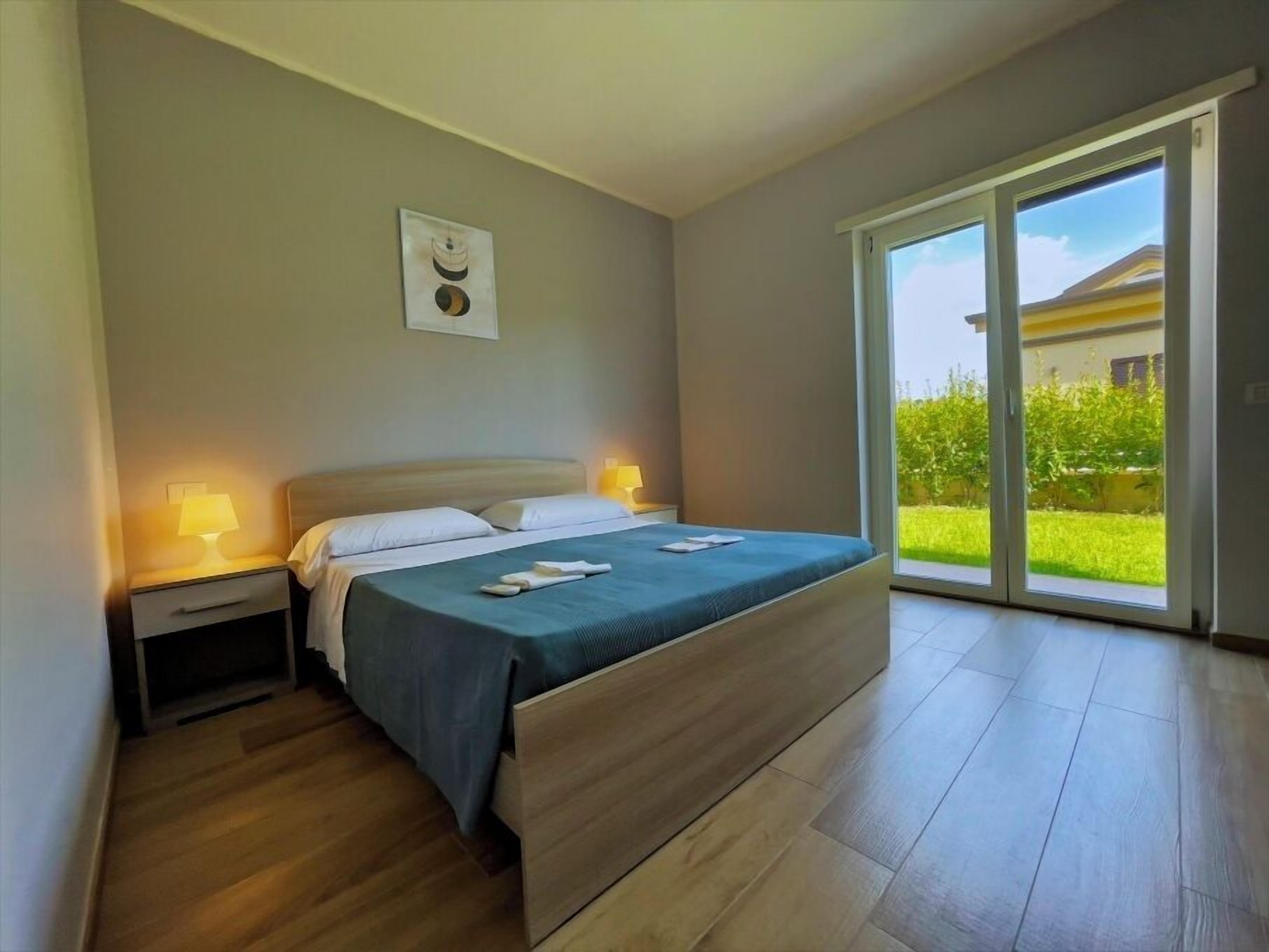 Bureau, rideaux occultants, Wi-Fi gratuit