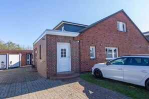 Exterior - Jakob in the Friesengeist House (Norddeich)