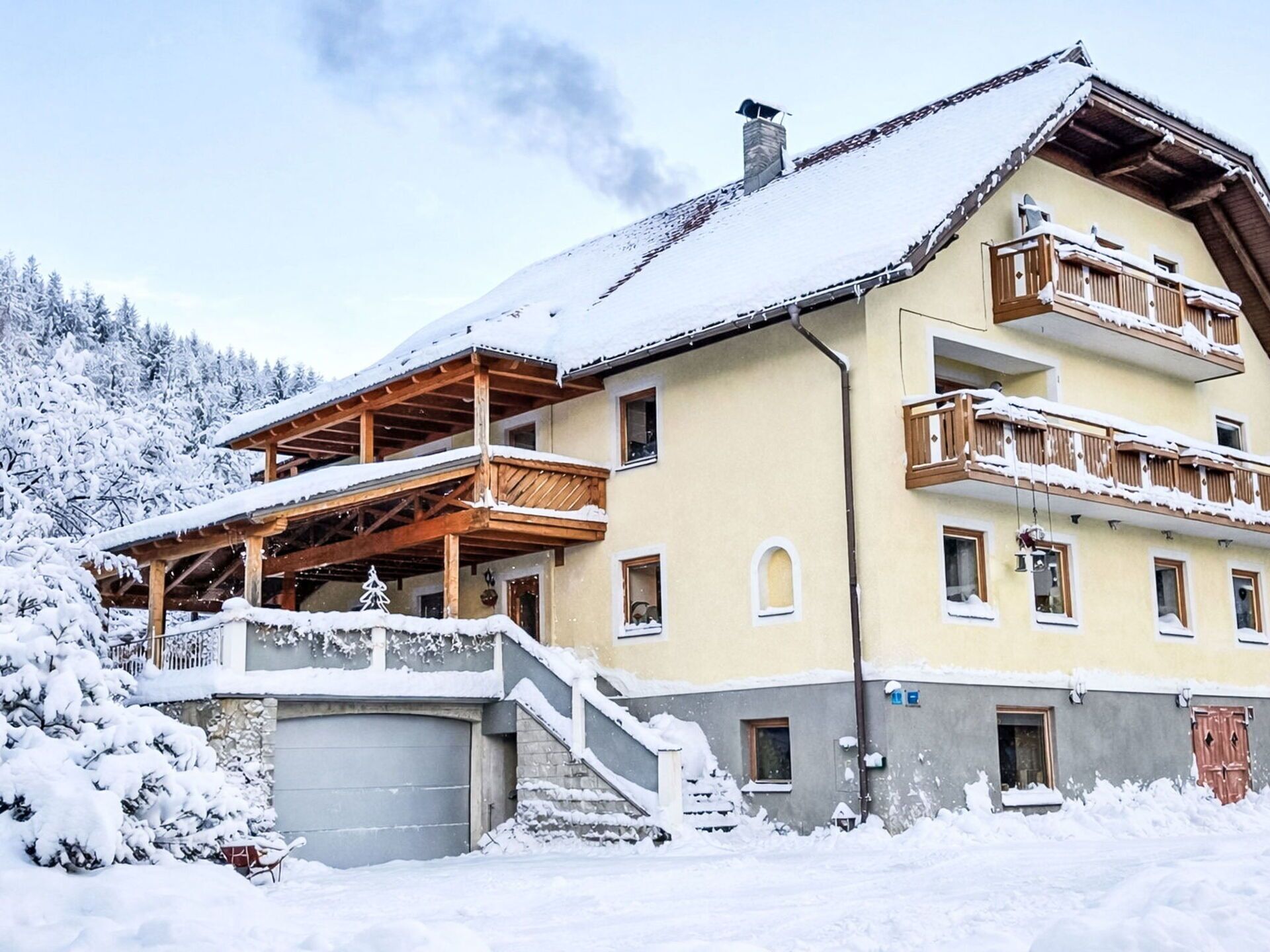 Neige, Maison, Domicile, L'Hiver, Chalet, Toit, Gelé, Porche, Clôture, Balcon
