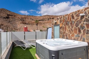 Outdoor spabad