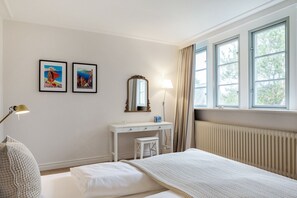 2 室のベッドルーム、WiFi、ベッドシーツ