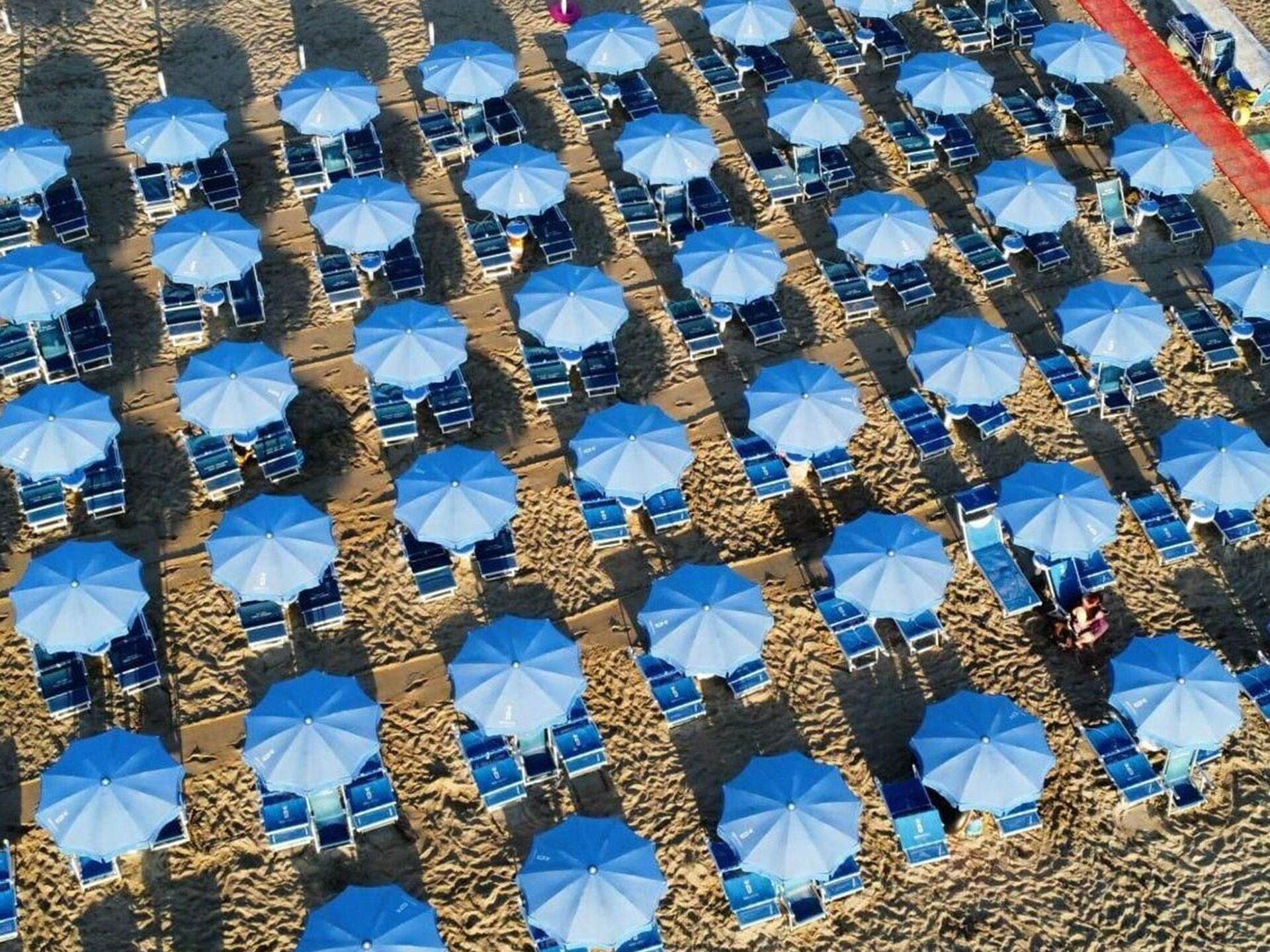 Recreation, Leisure, Shade, Outdoor Furniture, Park, Vacation, Eco Hotel, Resort, Deck