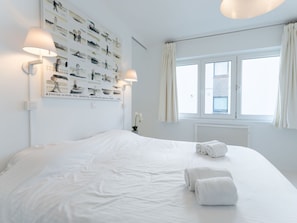 2 عدّة غرف نوم وسرير سفر وواي فاي مجانًا