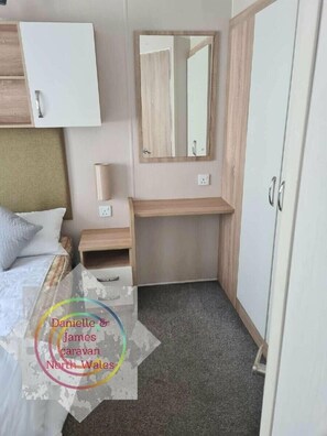 3 Schlafzimmer, individuell dekoriert, individuell eingerichtet