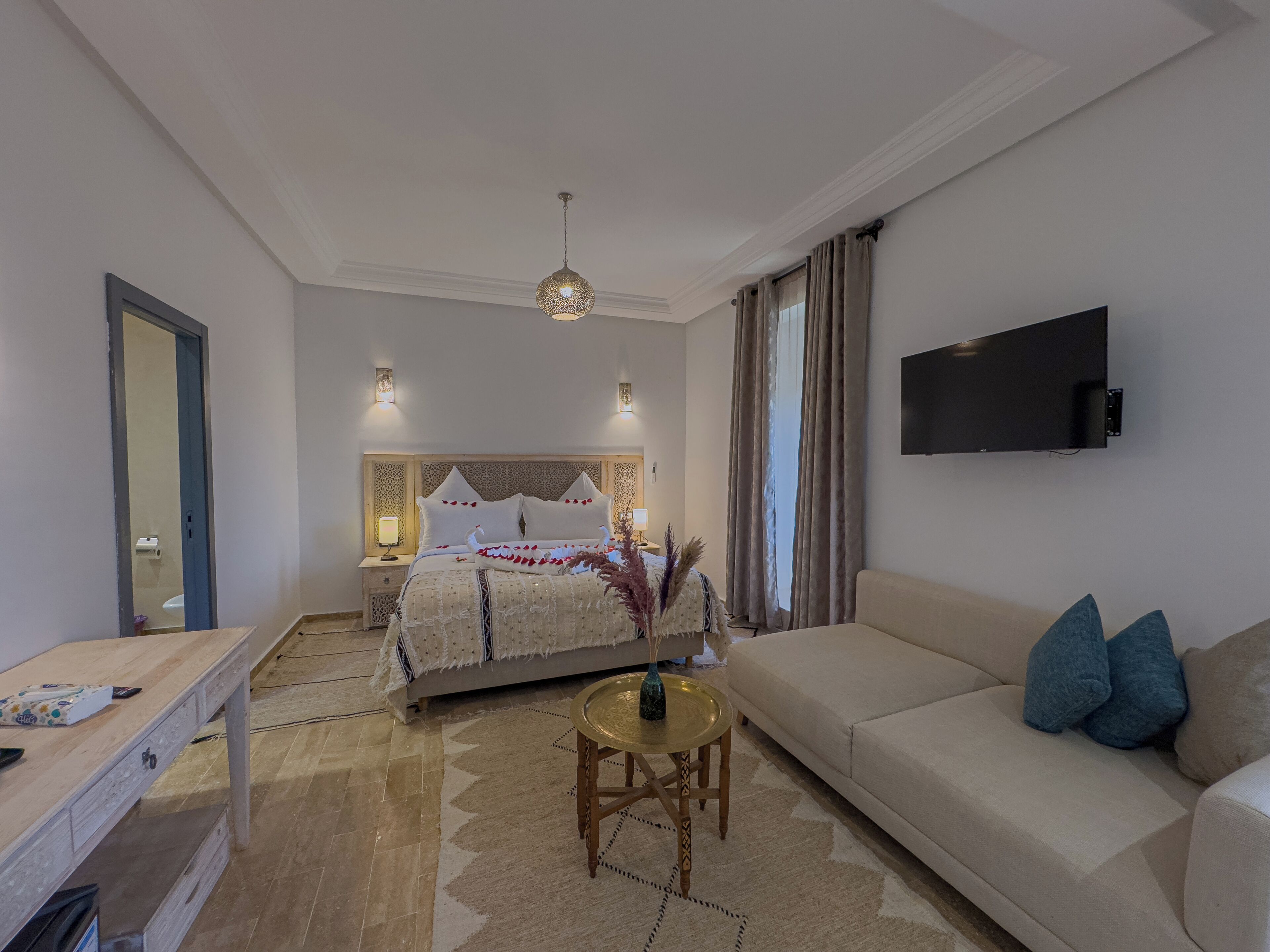 Doppia Superior, vista giardino | Minibar, Wi-Fi gratuito, lenzuola