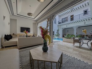 Living area - Riad Tonaroz Gold (Marrakech)