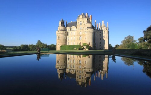 Charming, quiet house with garden