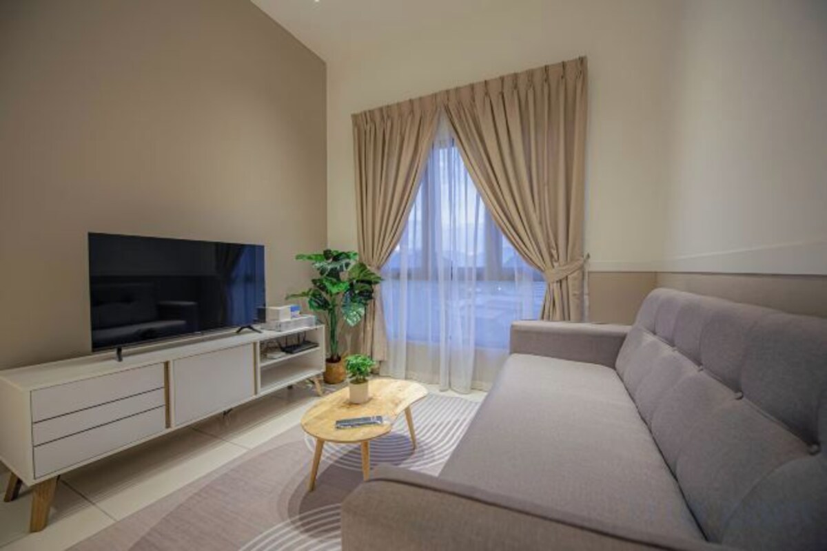 Muji 2-Bedroom Retreat