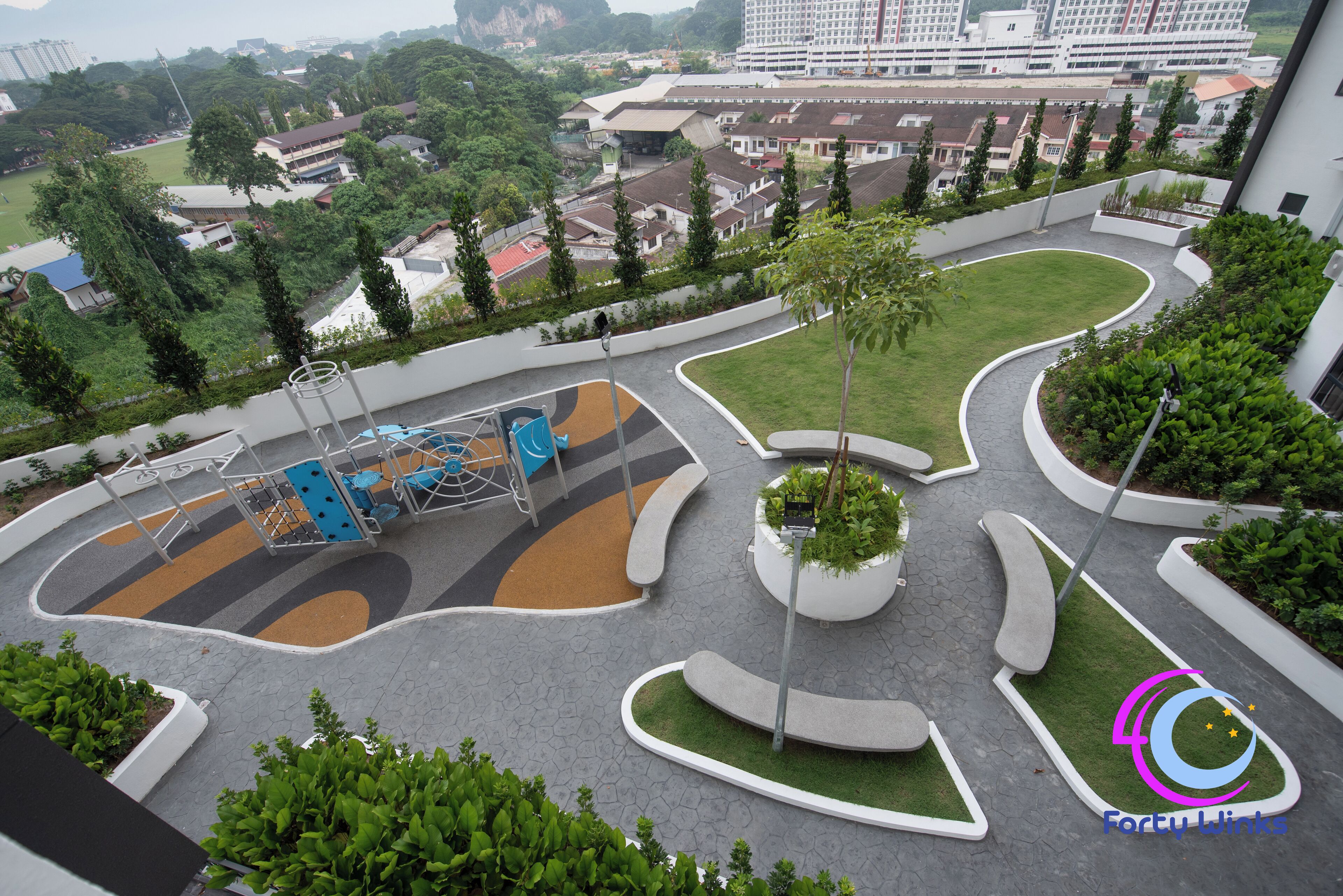 Children’s play area – outdoor