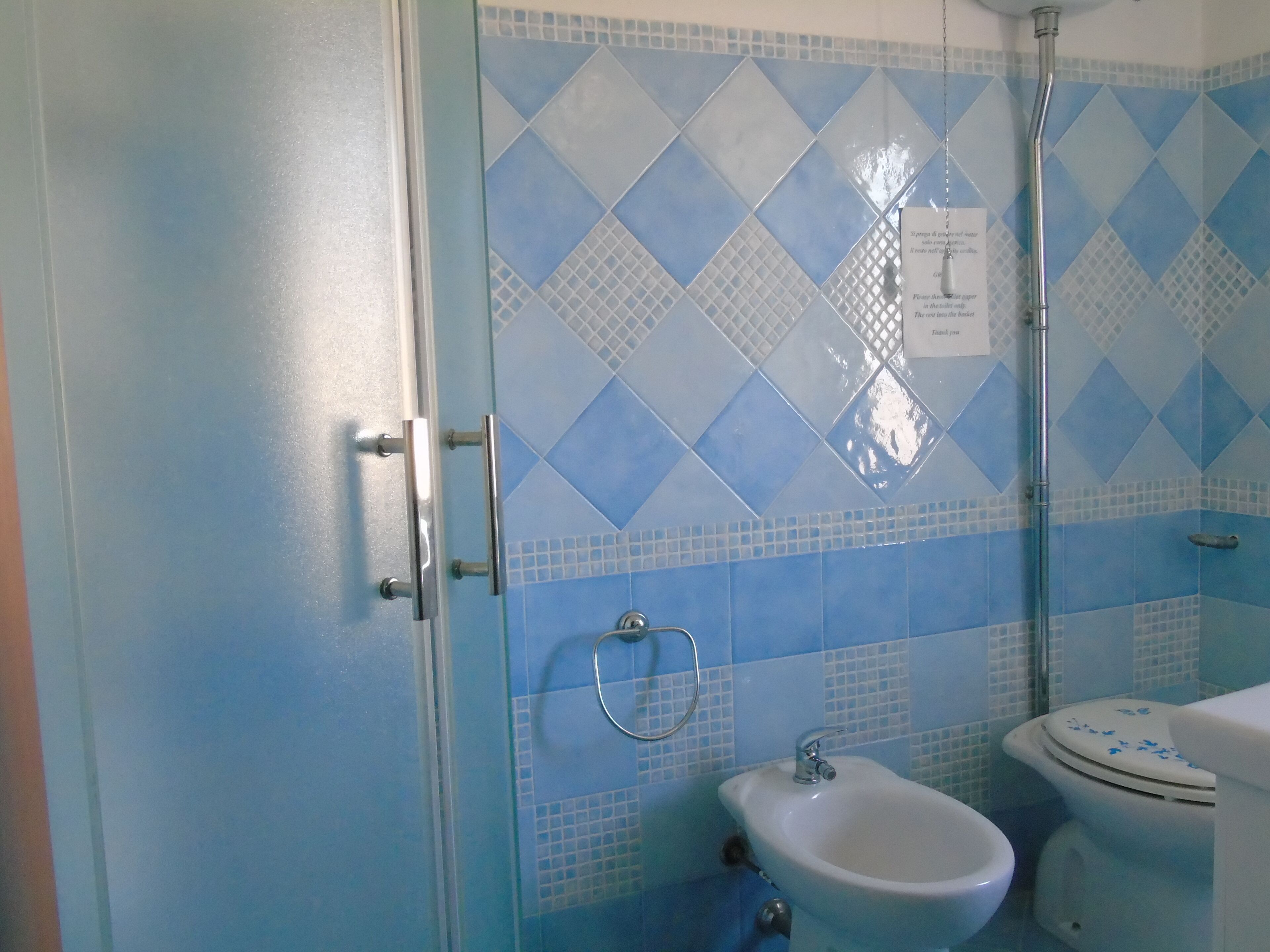 Familien-Zweibettzimmer, Stadtblick | Badezimmer