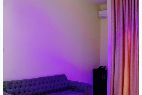 6BDR Duplex in GRA Near Shoprite & Malls