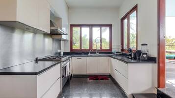 Villa | Private kitchen