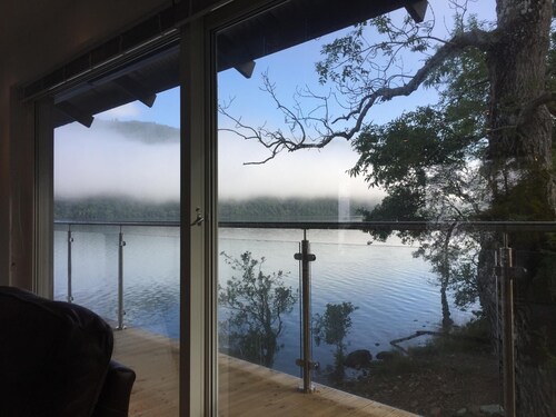 Stunning Boathouse on the shores of Loch Tay