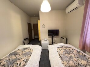 Twin Room | Free WiFi - Hotel Junior Mint (Hakuba)