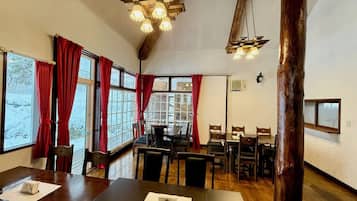 รวมอาหารเช้าสไตล์อังกฤษเต็มรูปแบบ ทุกวัน