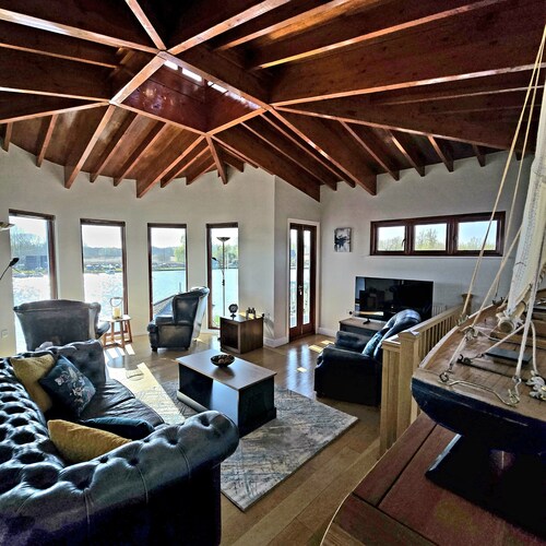 Flag House | Unique homes | Norfolk Broads