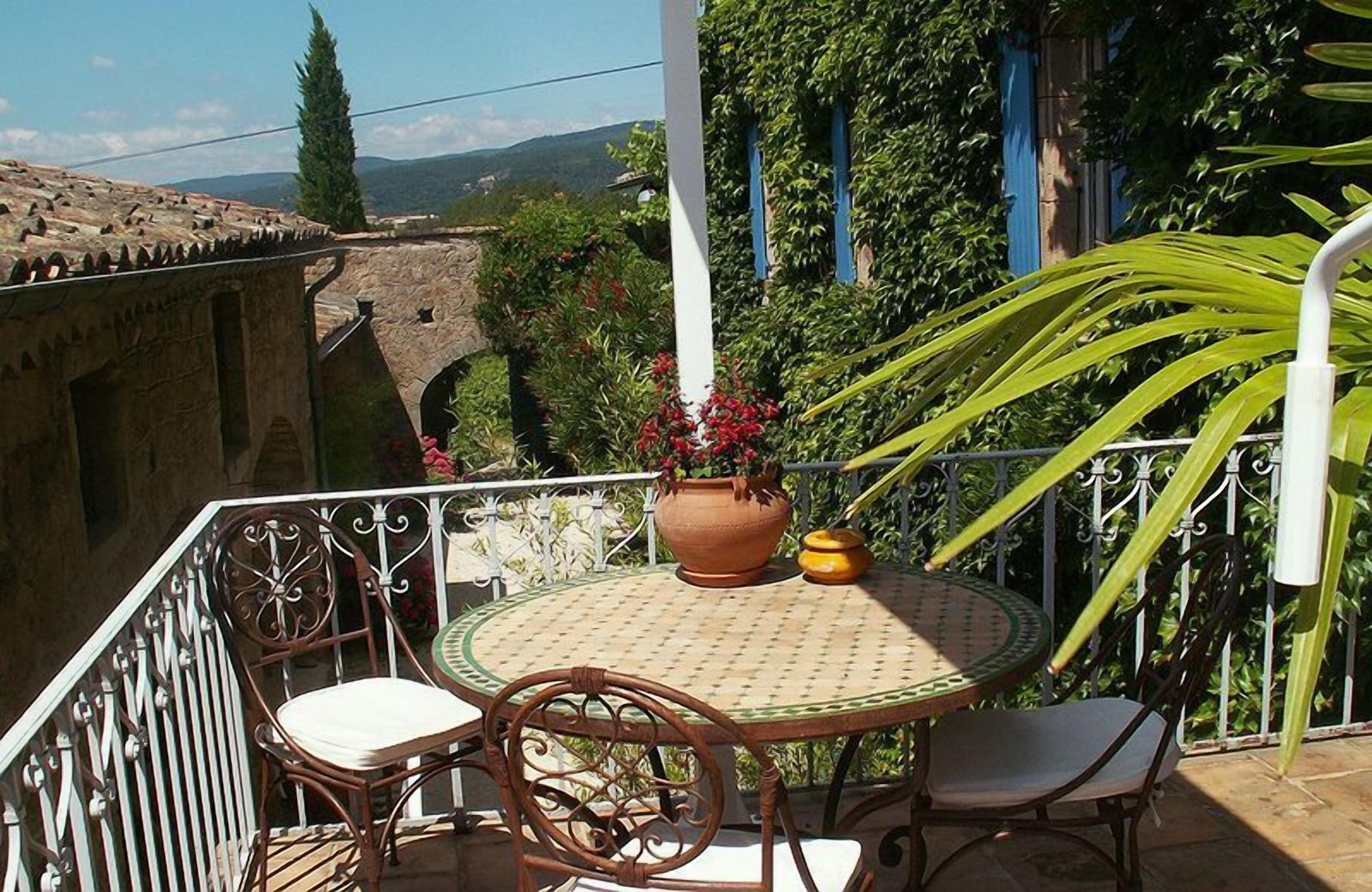 Standard Cottage, Balcony, Mountain View | Terrace/patio