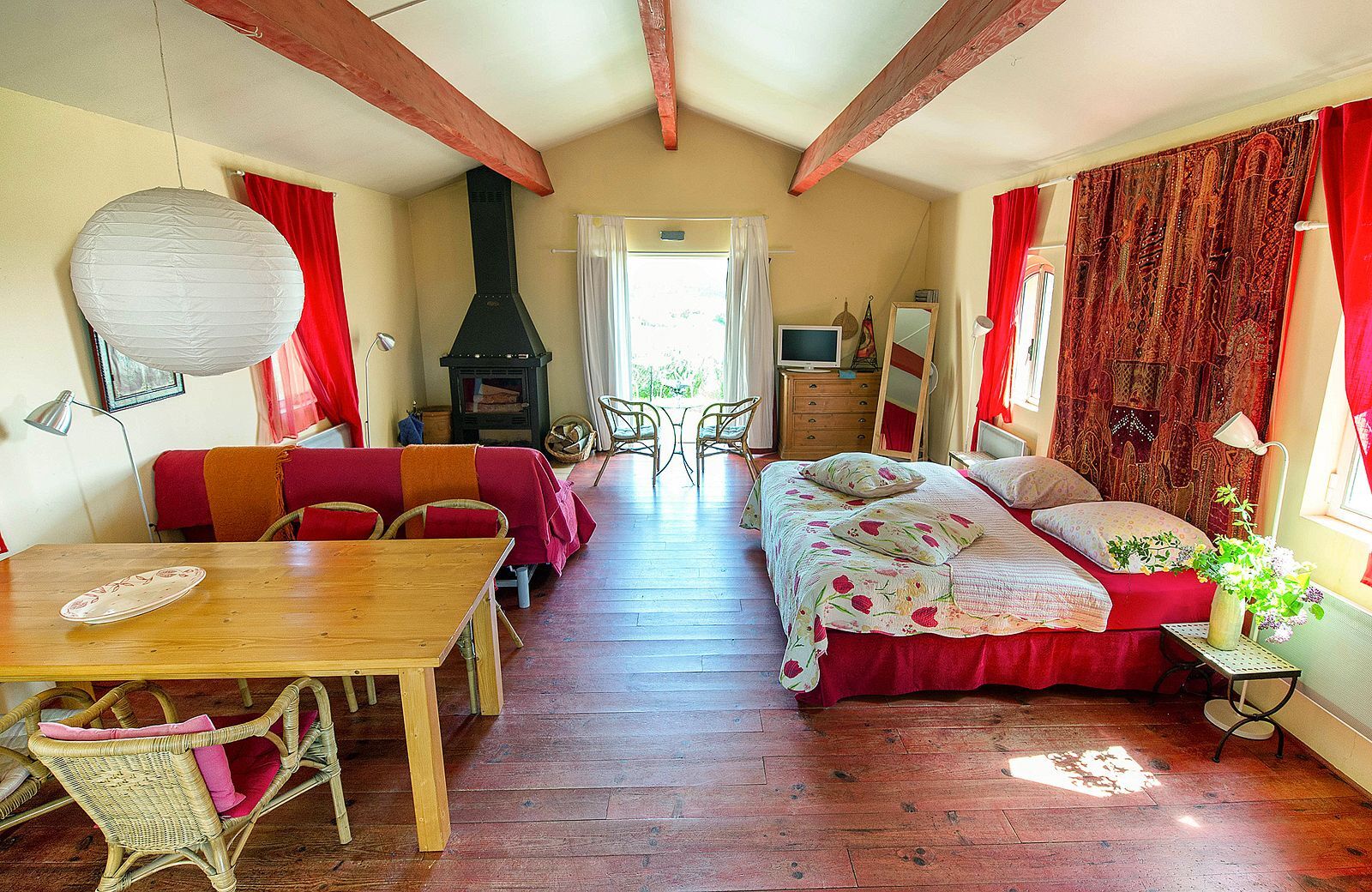 Comfort Cottage, Patio, Garden View