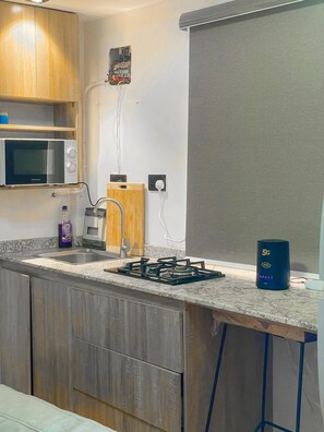 Interior - Peaceful Abuja Retreat - 1 Bedroom Private Apartment (Abuja)