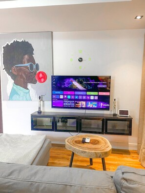 Appartement, 1 chambre, fumeur, balcon | Salle de séjour