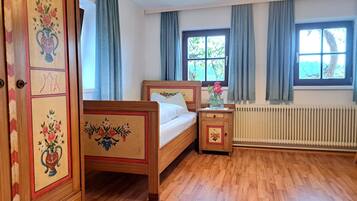 3 عدّة غرف نوم