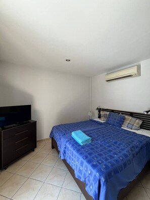 3 bedrooms, free WiFi, bed sheets