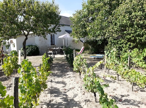Maison de Vacances 'La Bonnetière' avec Terrasse Privée, Jardin Commun et Wi-Fi