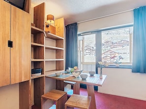 Interior - Les Olympiades by Interhome (Val Thorens)