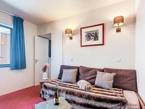 Interior - Les Olympiades by Interhome (Val Thorens)